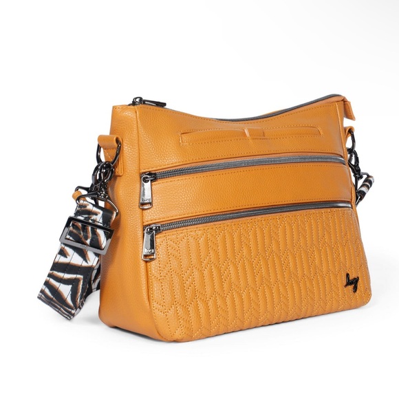 Lug Slider VL Crossbody Bag NWT - Picture 3 of 11